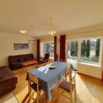 Island 2 Apartmanhotel 3*