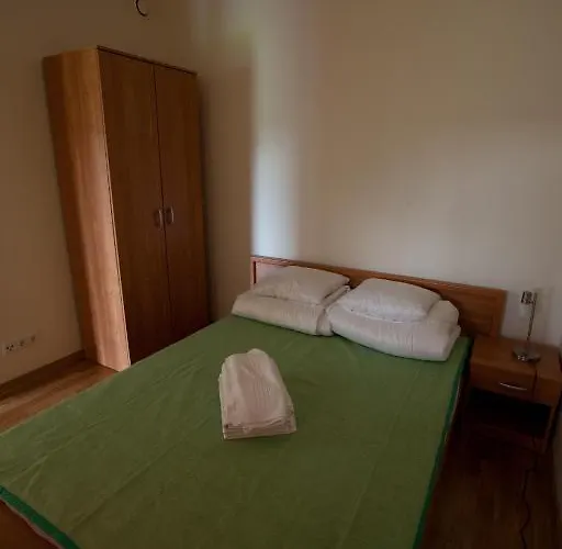 Island 2 Lejlighedshotel 4*